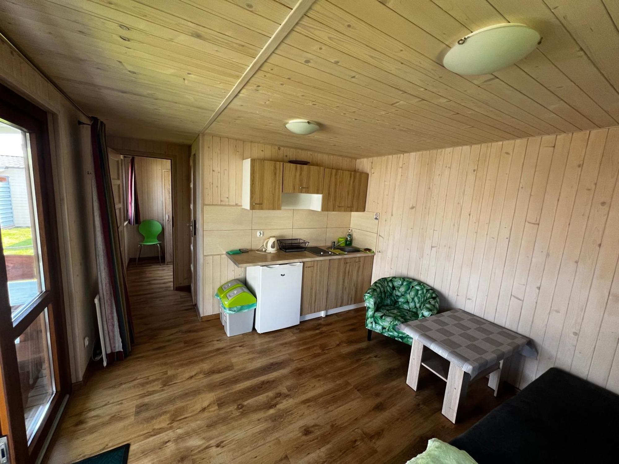 Domki-apartamenty Hals *