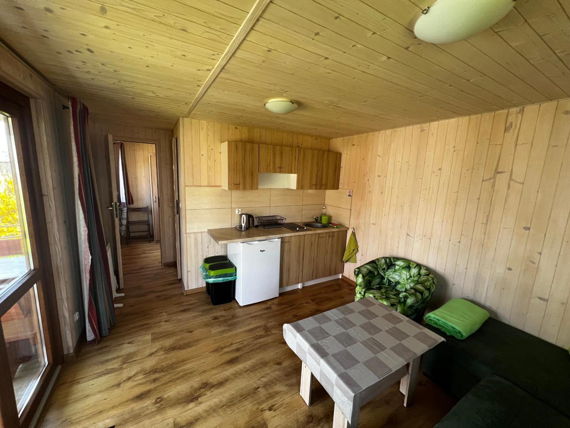 Domki-apartamenty Hals *
